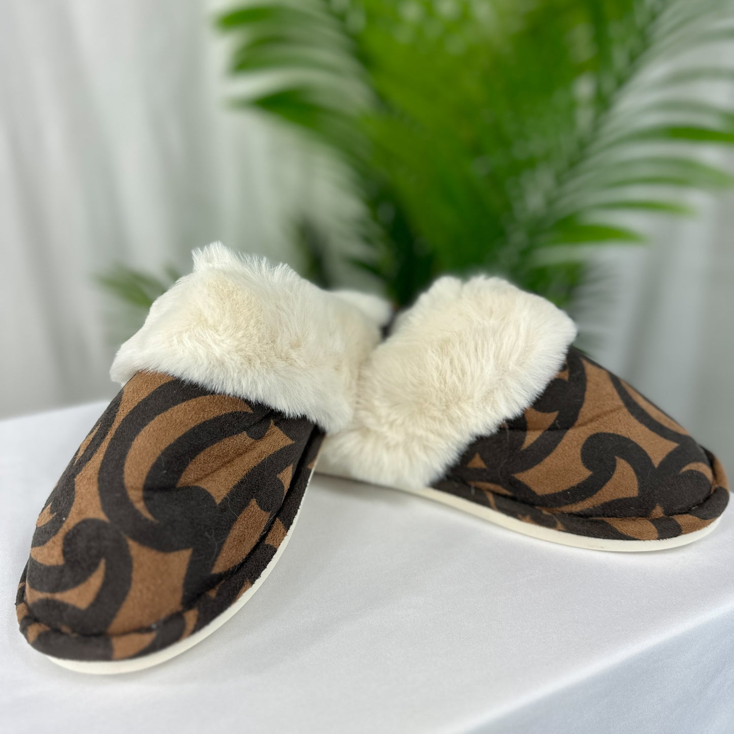 Slippers - (Tan - Maori Design)